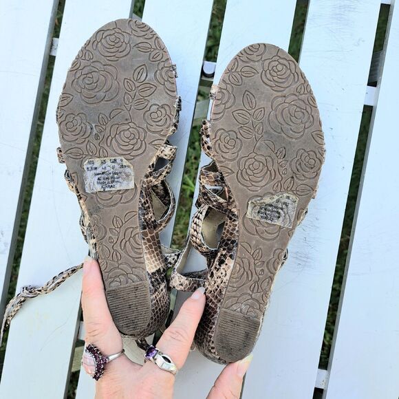 CARLOS SANTANA KIARA2 STRAPPY SANDALS WOMENS SIZE 6.5M SNAKESKIN SLINGBACKS CUTE - Picture 6 of 9